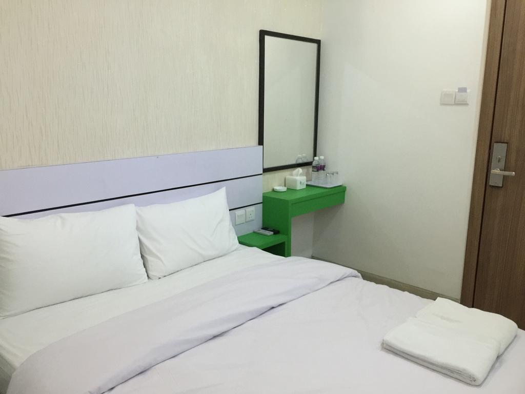 Redlink Hotel Batam Bilik gambar